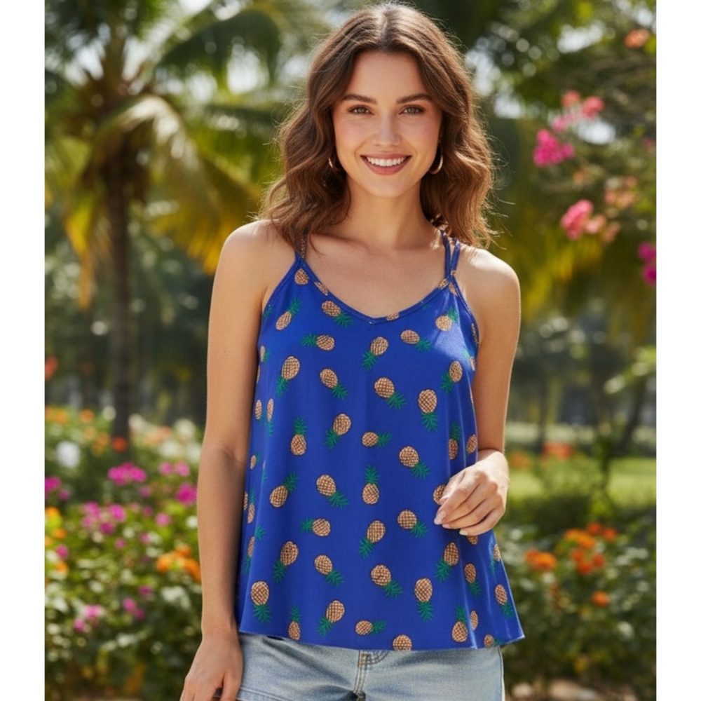 Miss Daisy Pineapple tank Blue Size M